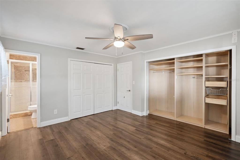 Activo con contrato: $895,000 (3 camas, 3 baños, 1808 Pies cuadrados)