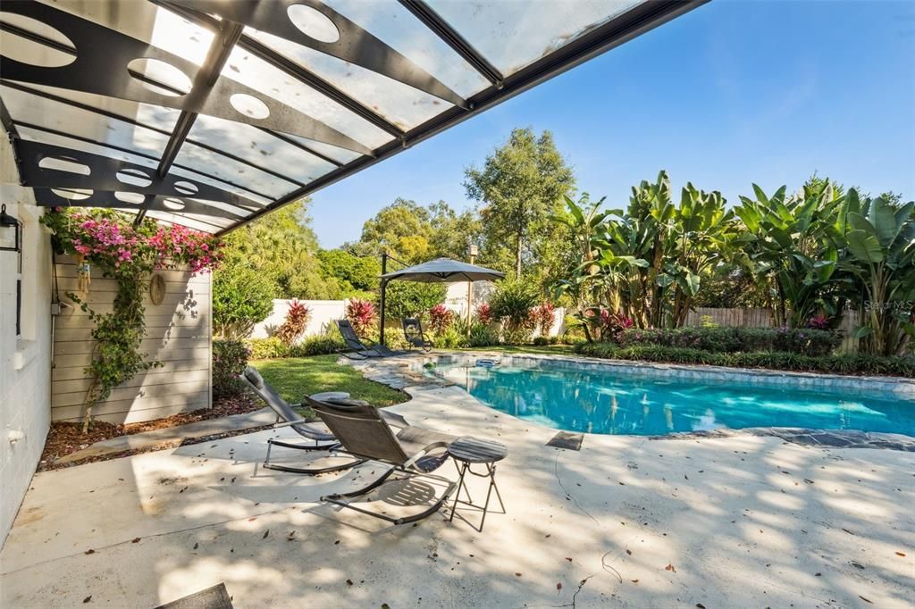 Activo con contrato: $895,000 (3 camas, 3 baños, 1808 Pies cuadrados)