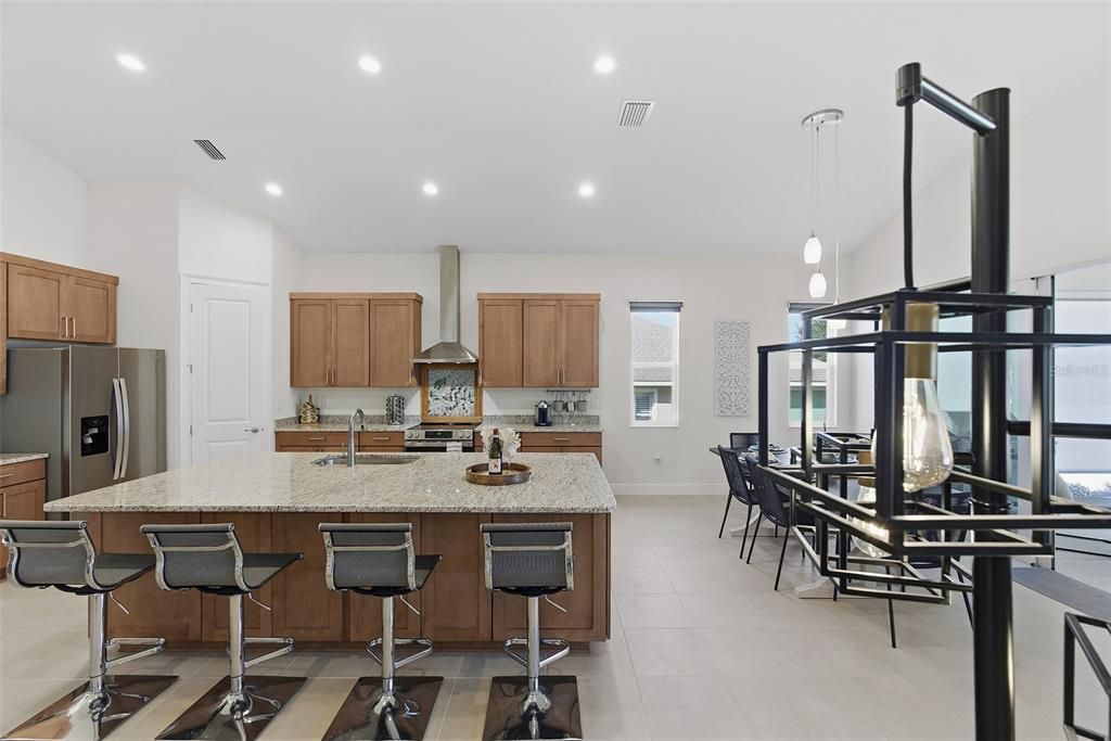 For Sale: $599,000 (4 beds, 3 baths, 2532 Square Feet)