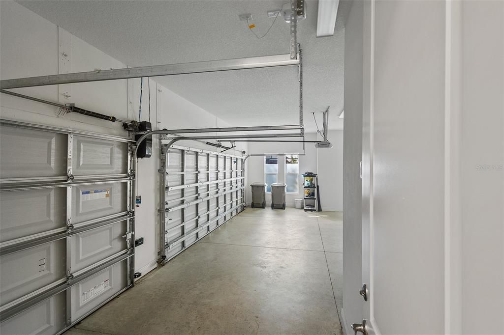 For Sale: $599,000 (4 beds, 3 baths, 2532 Square Feet)