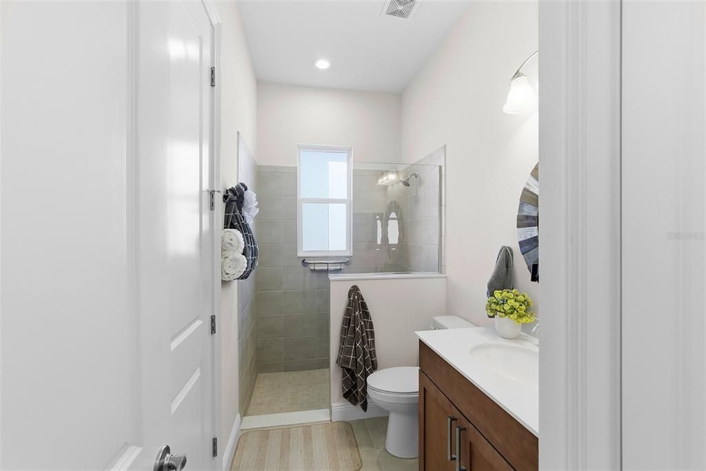 For Sale: $599,000 (4 beds, 3 baths, 2532 Square Feet)