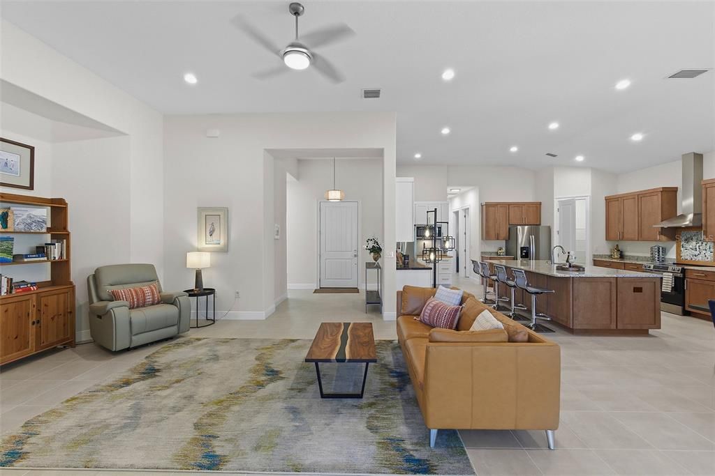 For Sale: $599,000 (4 beds, 3 baths, 2532 Square Feet)