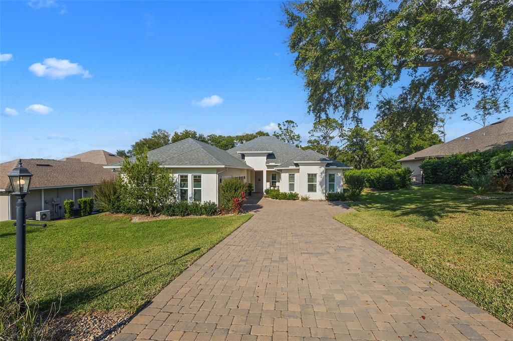 For Sale: $599,000 (4 beds, 3 baths, 2532 Square Feet)