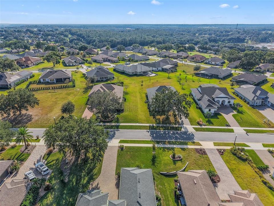 For Sale: $599,000 (4 beds, 3 baths, 2532 Square Feet)