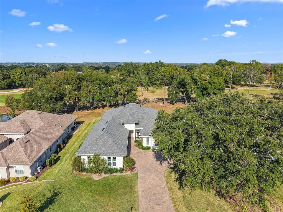 For Sale: $599,000 (4 beds, 3 baths, 2532 Square Feet)