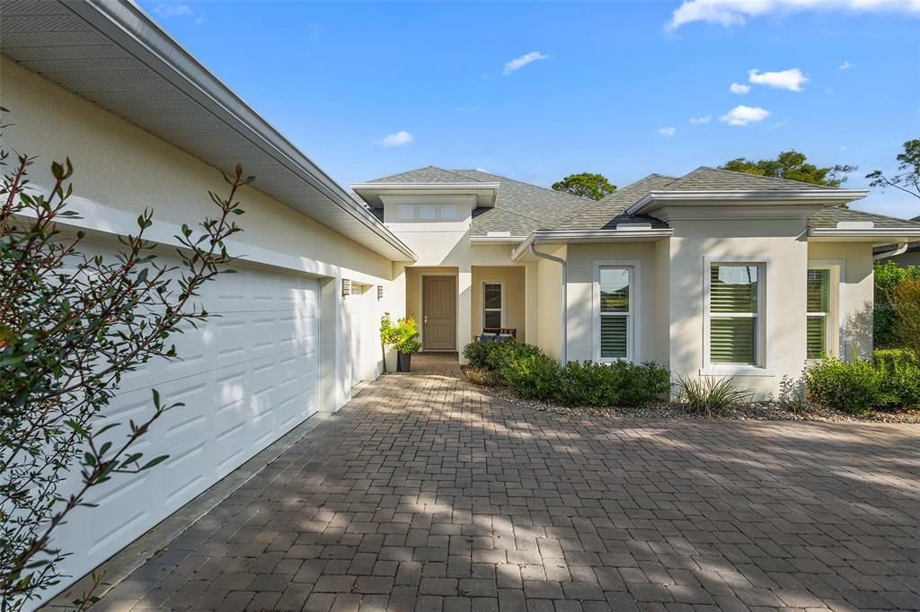 For Sale: $599,000 (4 beds, 3 baths, 2532 Square Feet)