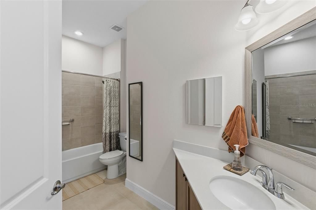 For Sale: $599,000 (4 beds, 3 baths, 2532 Square Feet)