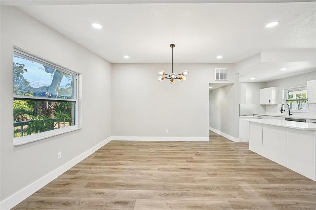 待售: $474,900 (3 贝兹, 0 浴室, 1772 平方英尺)