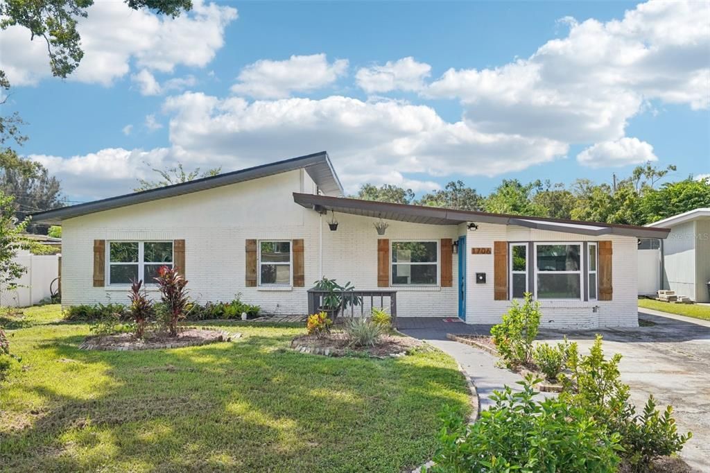 待售: $474,900 (3 贝兹, 0 浴室, 1772 平方英尺)