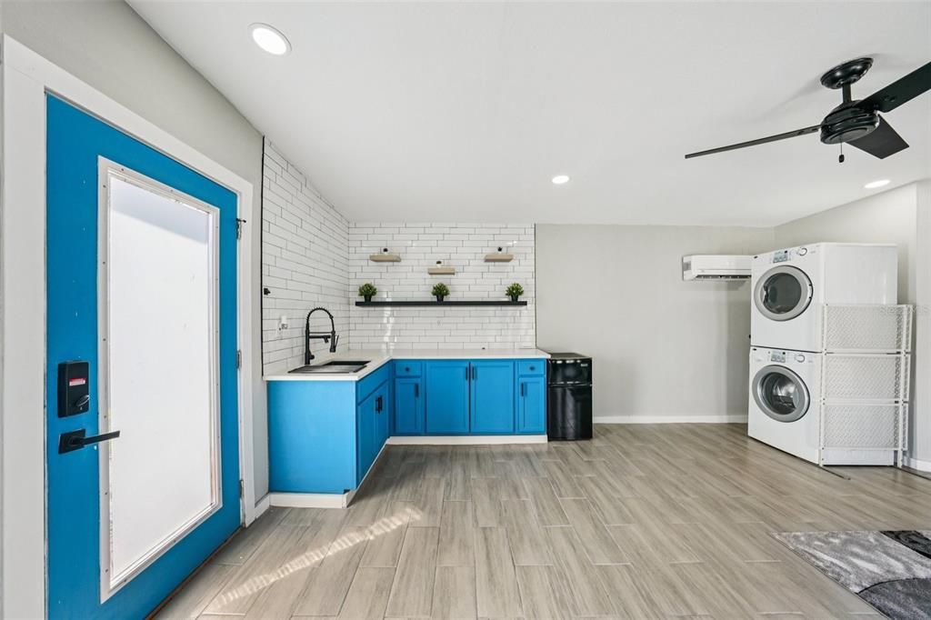 待售: $474,900 (3 贝兹, 0 浴室, 1772 平方英尺)