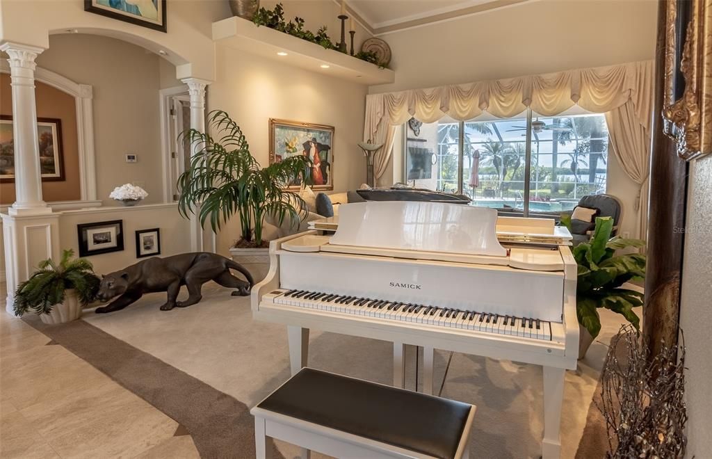 На продажу: $1,250,000 (4 спален, 4 ванн, 3834 Квадратных фут)