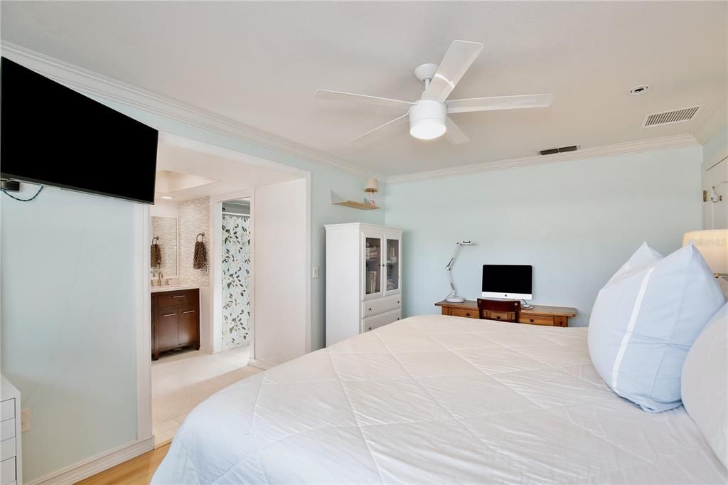 For Sale: $430,000 (3 beds, 2 baths, 1671 Square Feet)