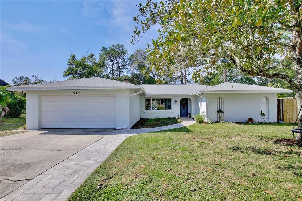 For Sale: $430,000 (3 beds, 2 baths, 1671 Square Feet)