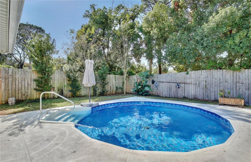 For Sale: $430,000 (3 beds, 2 baths, 1671 Square Feet)