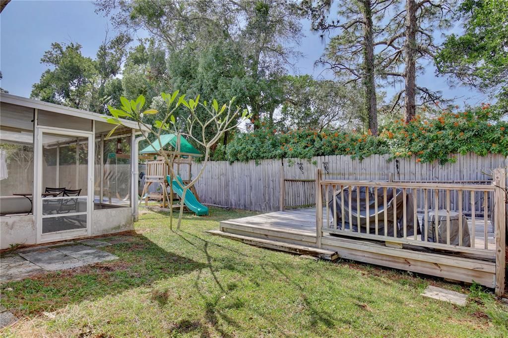 For Sale: $430,000 (3 beds, 2 baths, 1671 Square Feet)