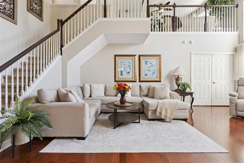 En Venta: $495,000 (3 camas, 2 baños, 2056 Pies cuadrados)