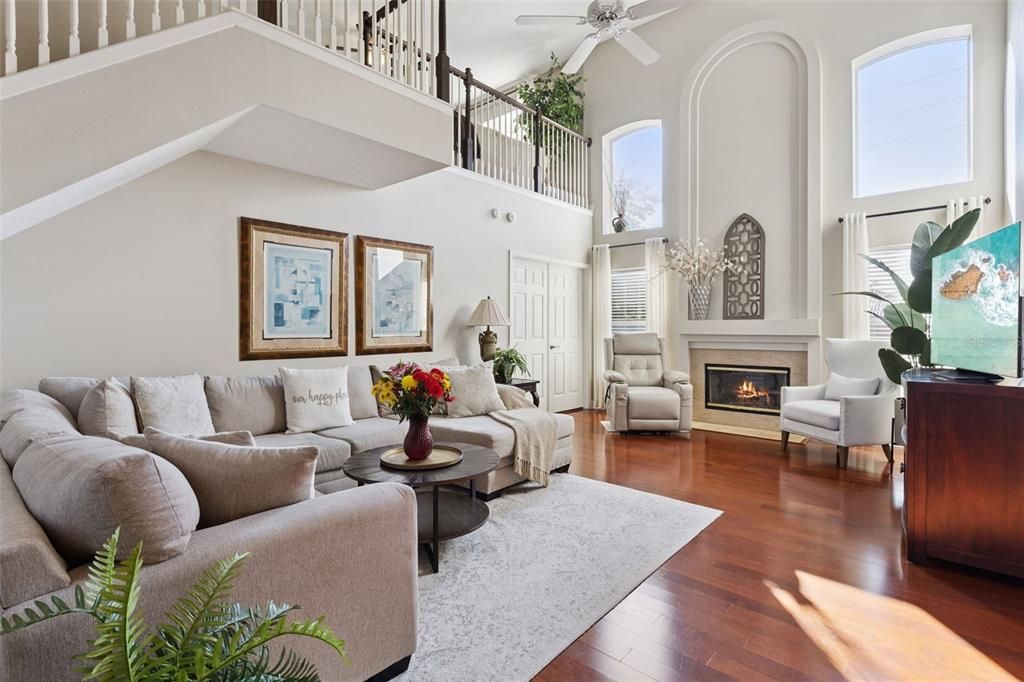 En Venta: $495,000 (3 camas, 2 baños, 2056 Pies cuadrados)