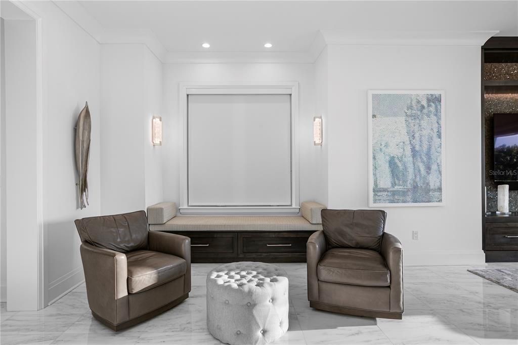 Active With Contract: $4,700,000 (4 beds, 4 baths, 4523 Square Feet)