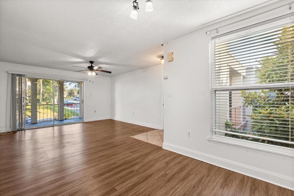 For Rent: $1,615 (2 beds, 2 baths, 1002 Square Feet)