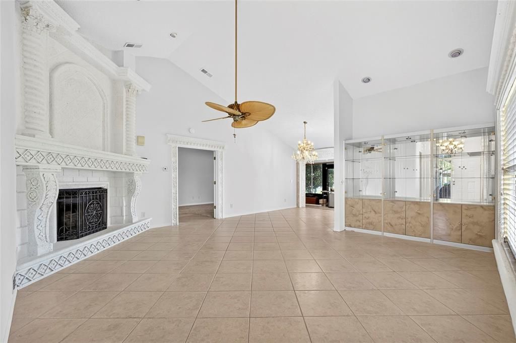 En Venta: $329,900 (3 camas, 2 baños, 1520 Pies cuadrados)