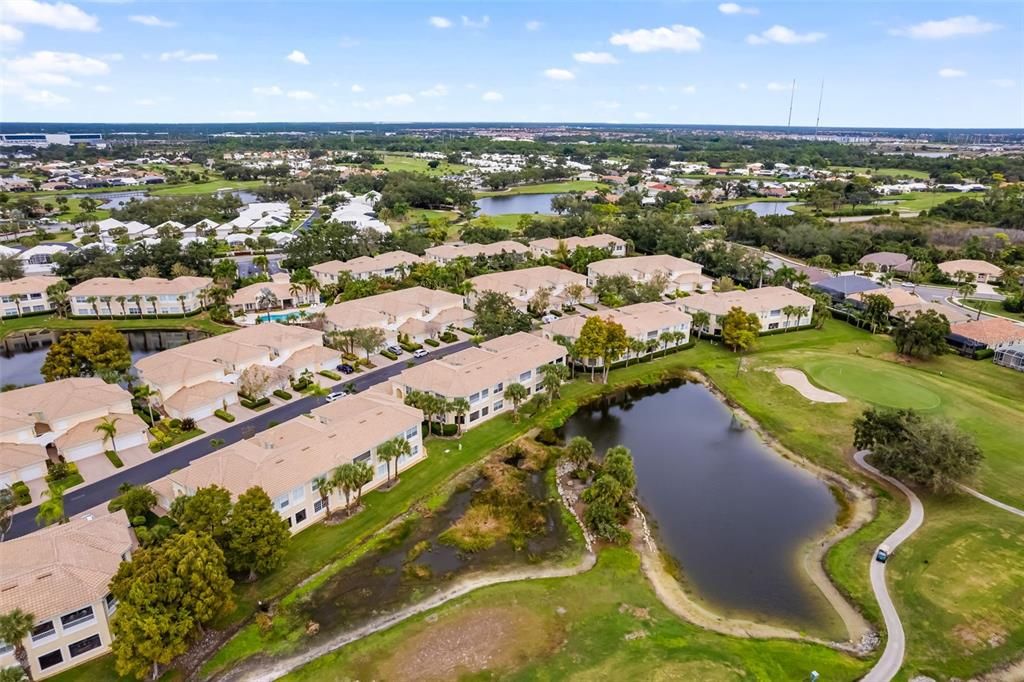 En Venta: $300,000 (2 camas, 2 baños, 1410 Pies cuadrados)