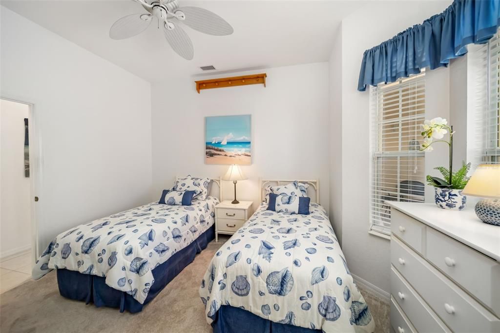 En Venta: $300,000 (2 camas, 2 baños, 1410 Pies cuadrados)