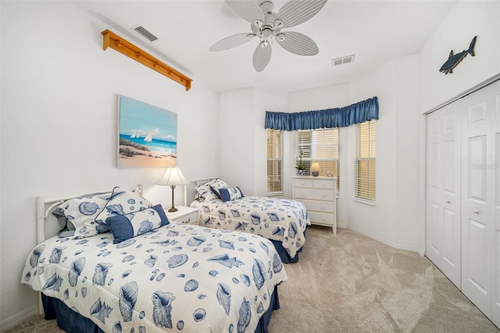 En Venta: $300,000 (2 camas, 2 baños, 1410 Pies cuadrados)