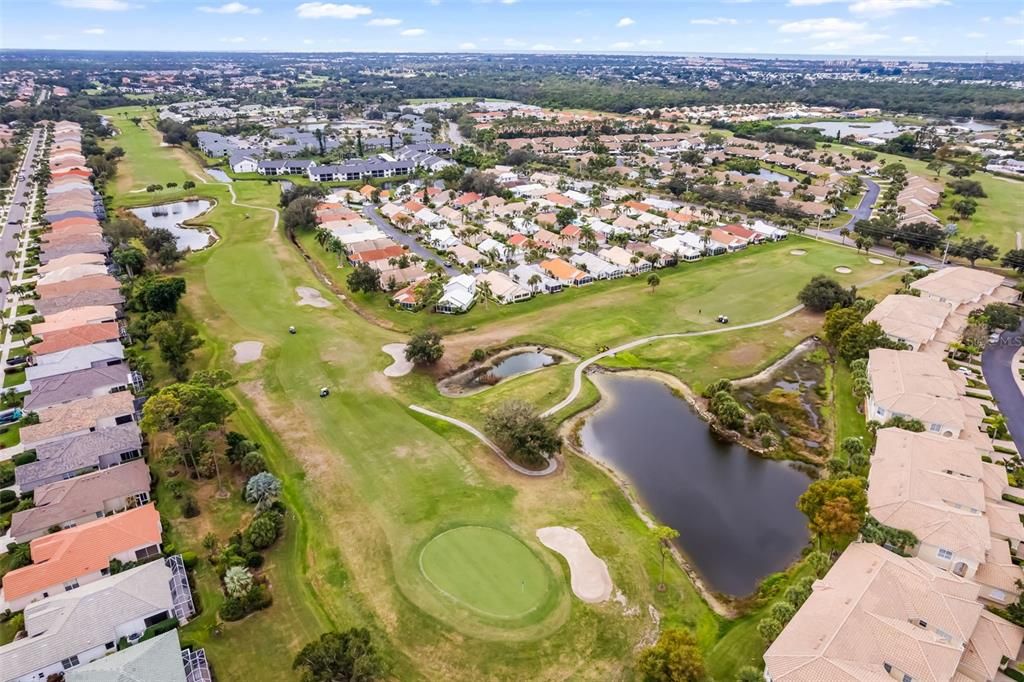 En Venta: $300,000 (2 camas, 2 baños, 1410 Pies cuadrados)