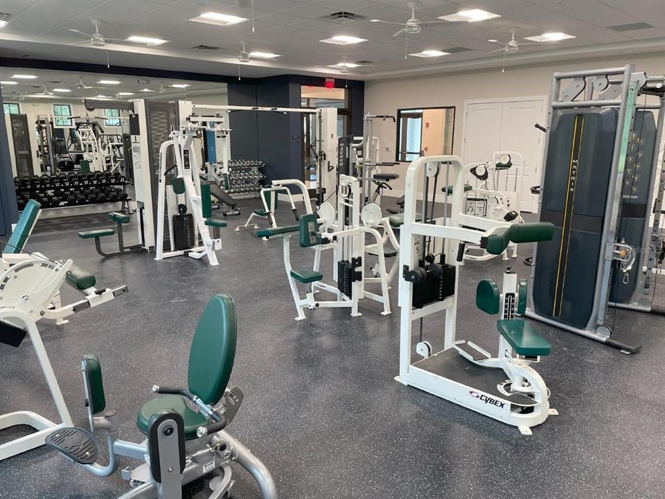 For Rent: $1,995 (2 beds, 2 baths, 1127 Square Feet)