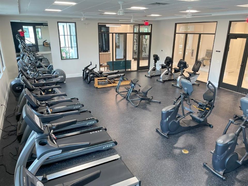 For Rent: $1,995 (2 beds, 2 baths, 1127 Square Feet)