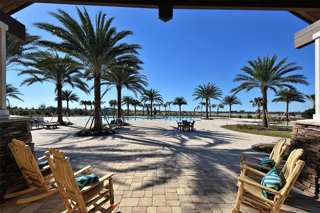 For Sale: $825,000 (3 beds, 2 baths, 2109 Square Feet)