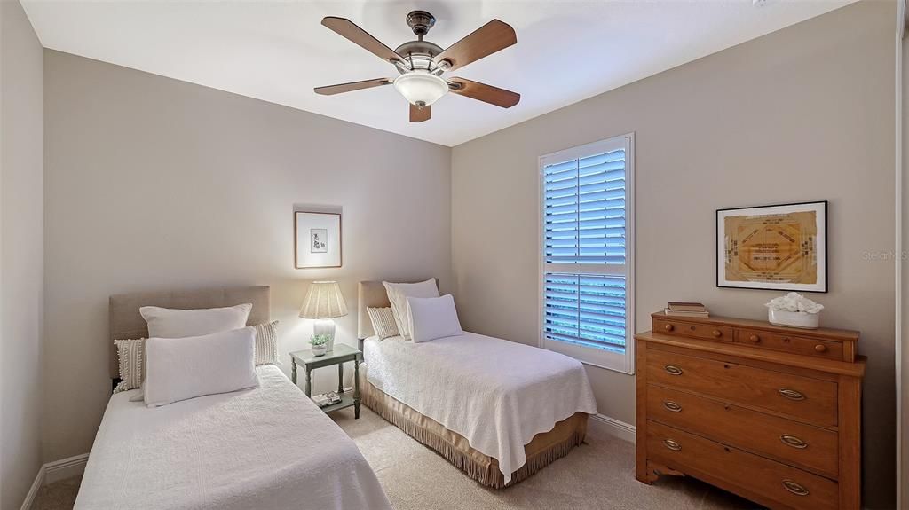 For Sale: $825,000 (3 beds, 2 baths, 2109 Square Feet)