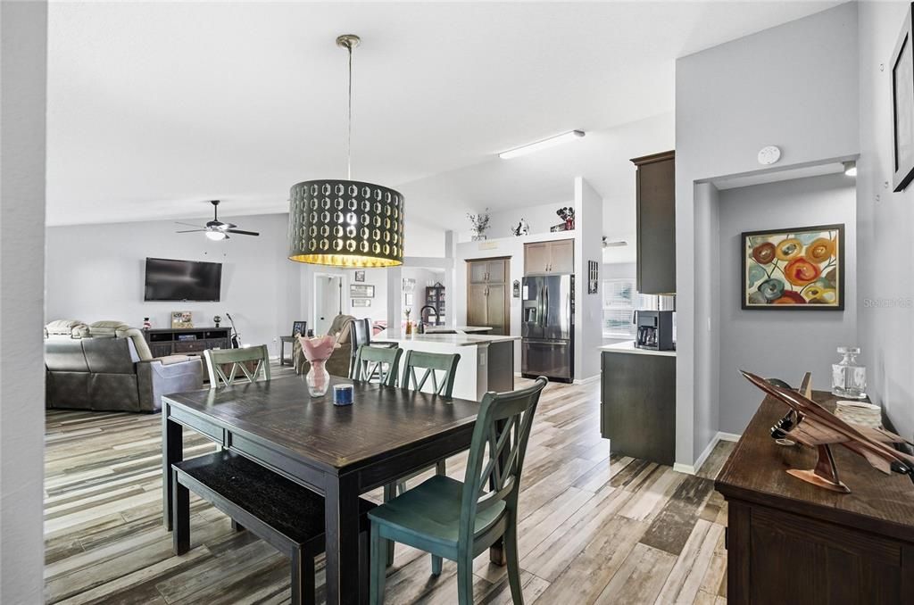 For Sale: $390,000 (4 beds, 2 baths, 2264 Square Feet)