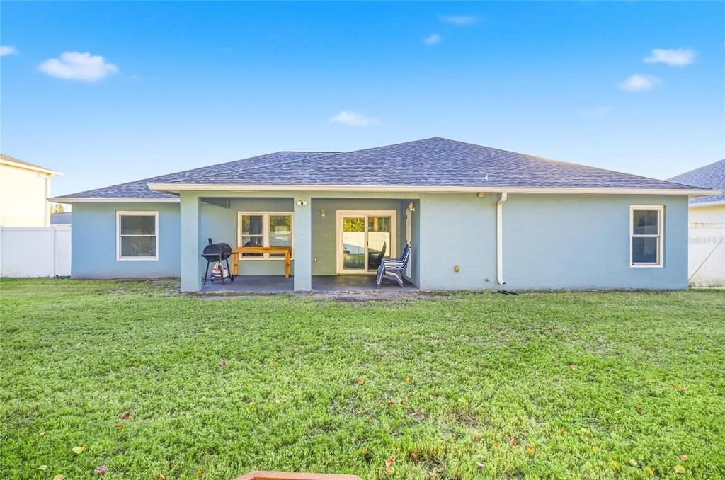 For Sale: $390,000 (4 beds, 2 baths, 2264 Square Feet)