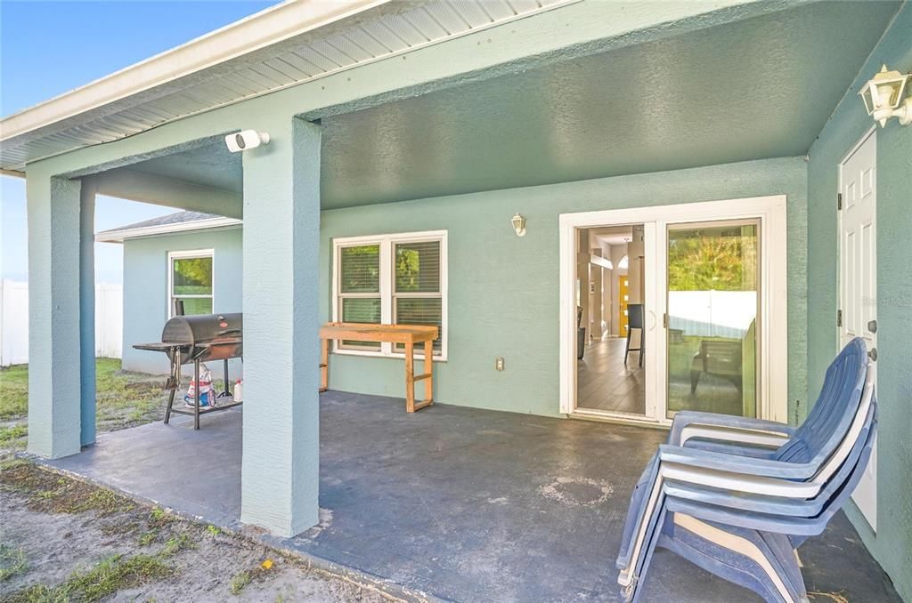 For Sale: $390,000 (4 beds, 2 baths, 2264 Square Feet)