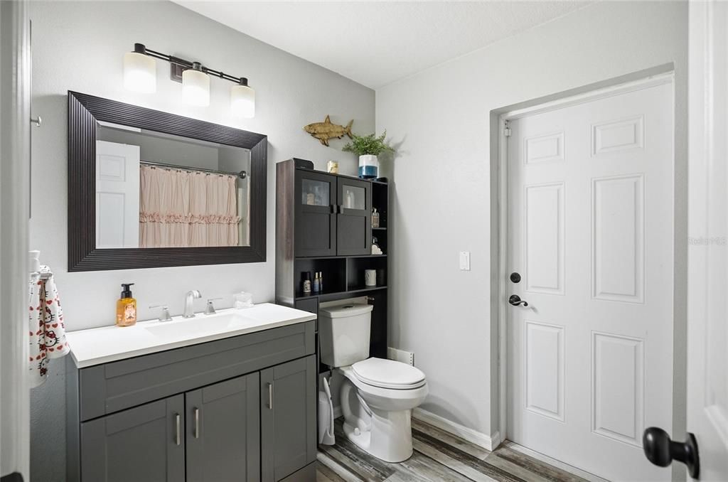 For Sale: $390,000 (4 beds, 2 baths, 2264 Square Feet)