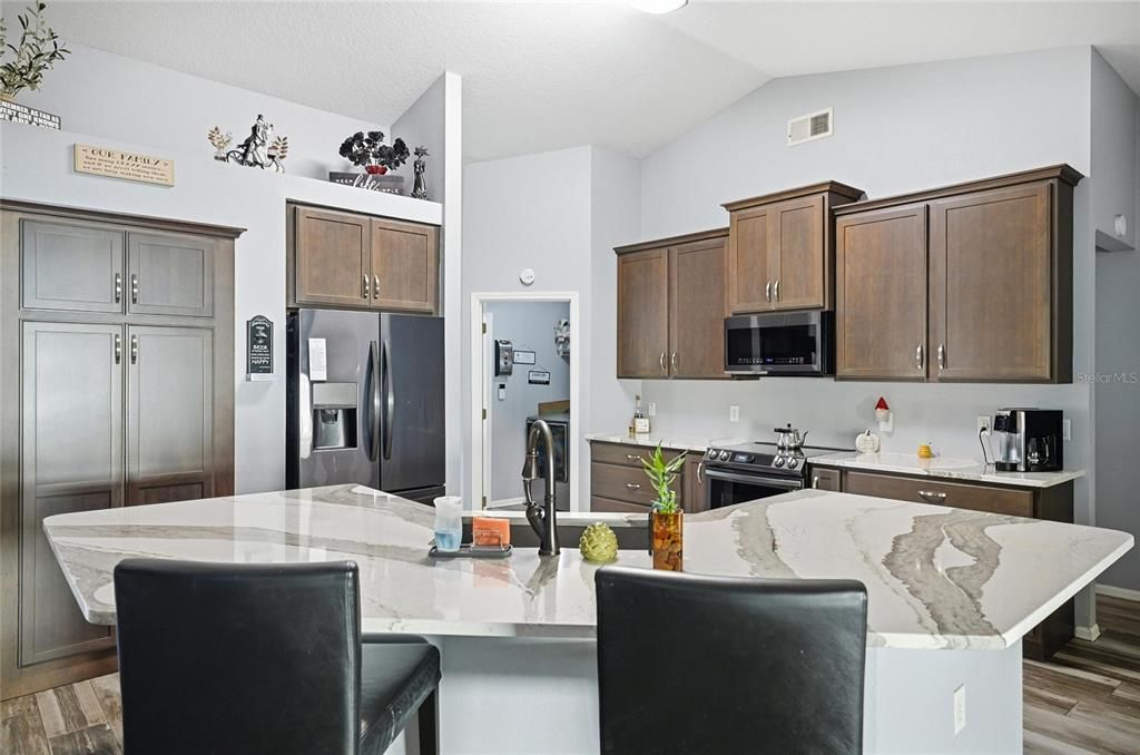 For Sale: $390,000 (4 beds, 2 baths, 2264 Square Feet)