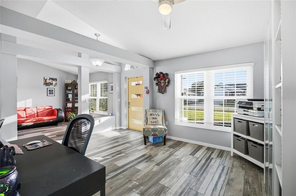 For Sale: $390,000 (4 beds, 2 baths, 2264 Square Feet)