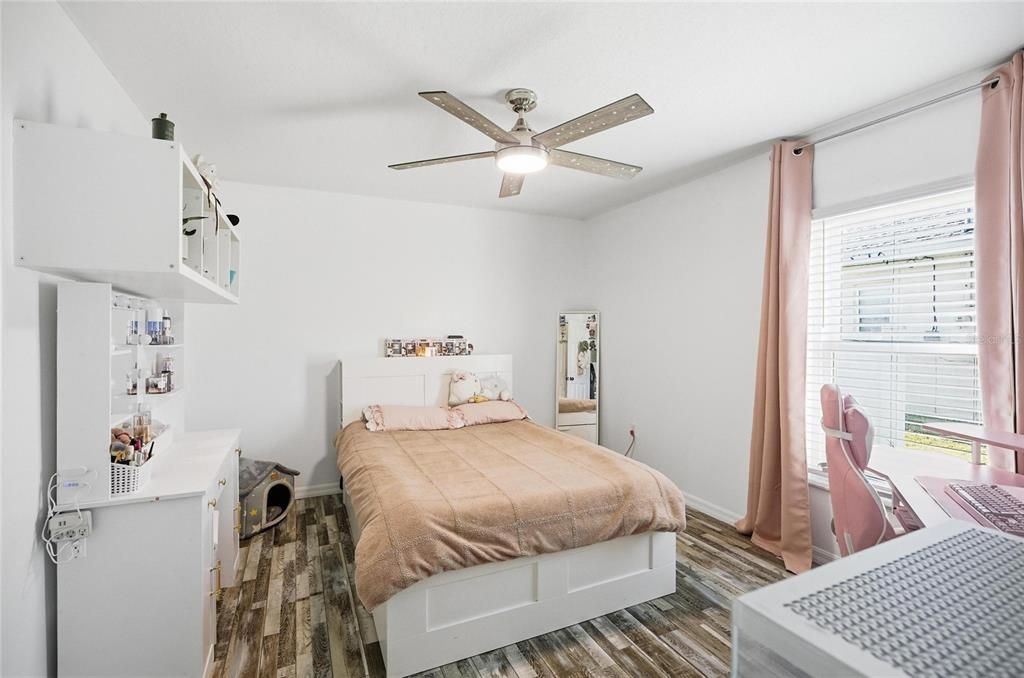 For Sale: $390,000 (4 beds, 2 baths, 2264 Square Feet)