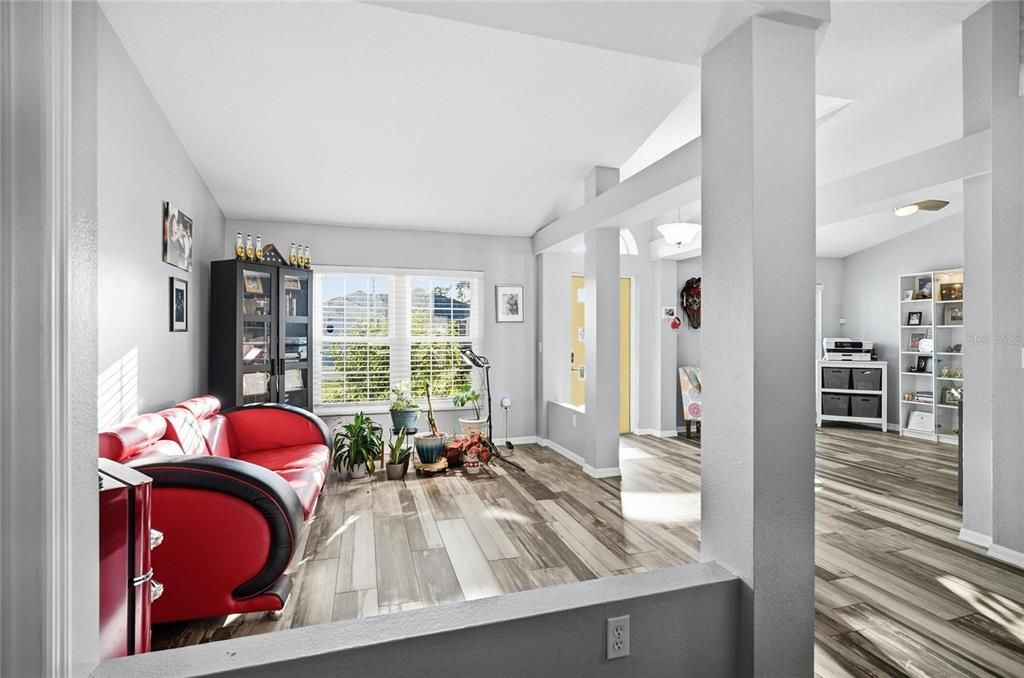 For Sale: $390,000 (4 beds, 2 baths, 2264 Square Feet)