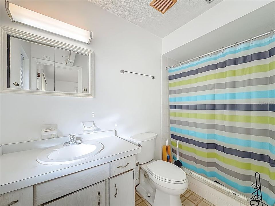 待售: $289,000 (3 贝兹, 2 浴室, 1477 平方英尺)