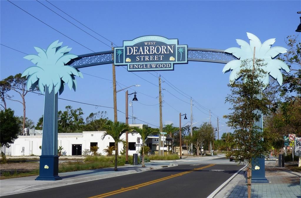 待售: $185,000 (2 贝兹, 2 浴室, 1013 平方英尺)