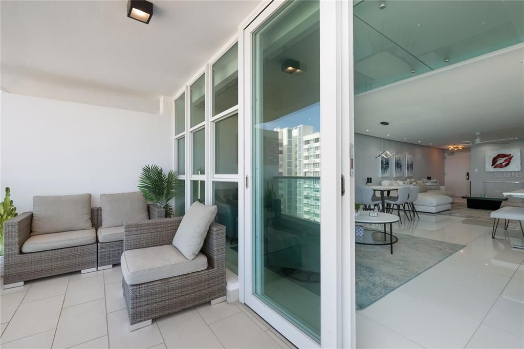 待售: $1,395,000 (2 贝兹, 2 浴室, 1800 平方英尺)