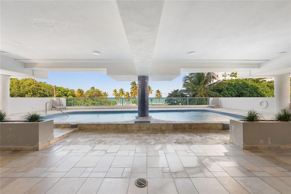 待售: $1,395,000 (2 贝兹, 2 浴室, 1800 平方英尺)