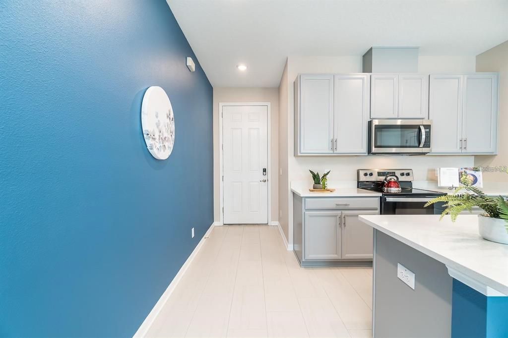 В аренду: $2,650 (3 спален, 2 ванн, 1631 Квадратных фут)