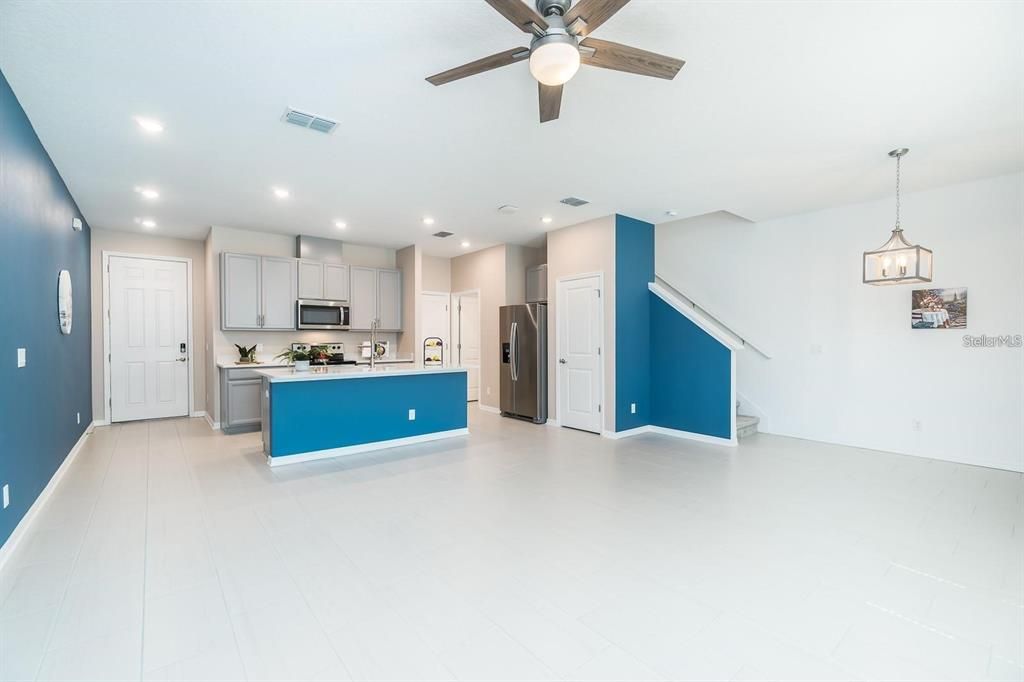 В аренду: $2,650 (3 спален, 2 ванн, 1631 Квадратных фут)