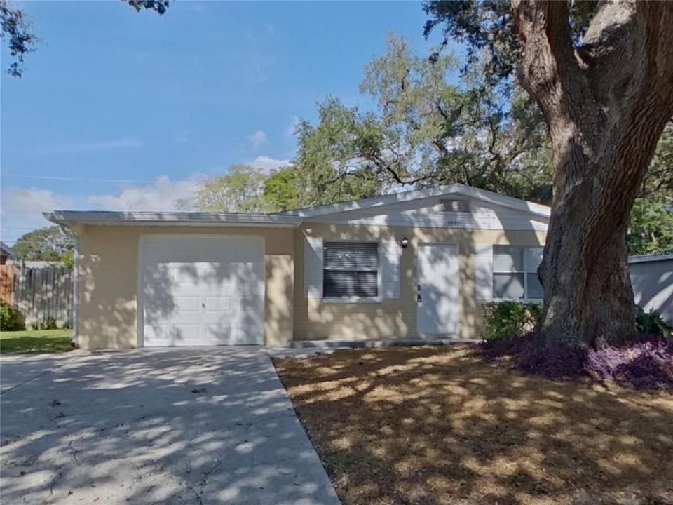 En Renta: $1,869 (3 camas, 1 baños, 1200 Pies cuadrados)