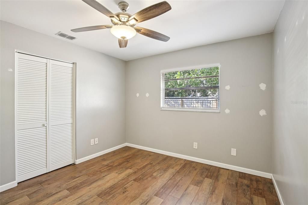 For Sale: $375,000 (3 beds, 2 baths, 1122 Square Feet)