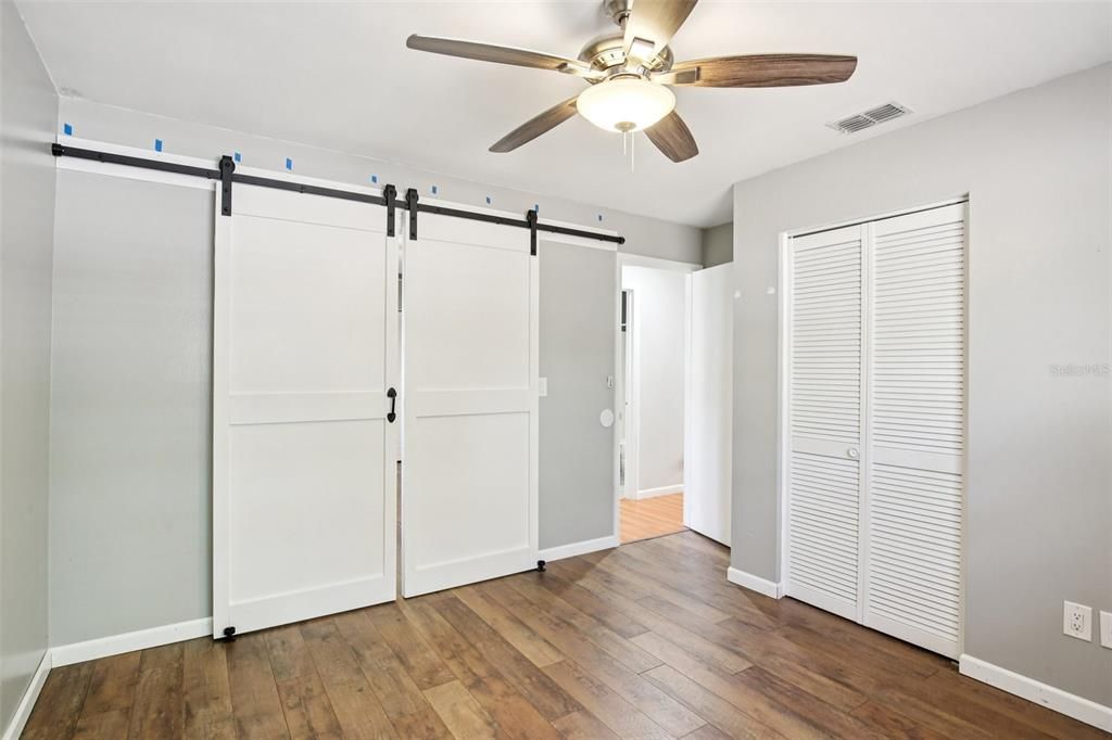 For Sale: $375,000 (3 beds, 2 baths, 1122 Square Feet)