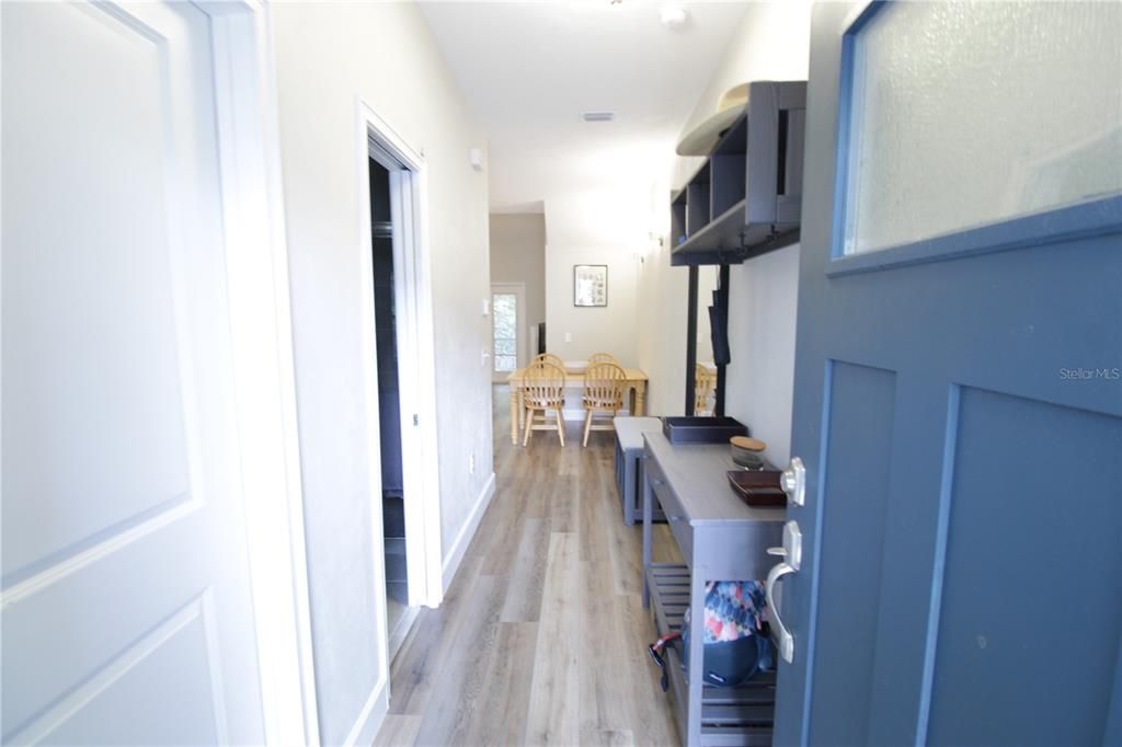 For Rent: $2,000 (2 beds, 2 baths, 1472 Square Feet)